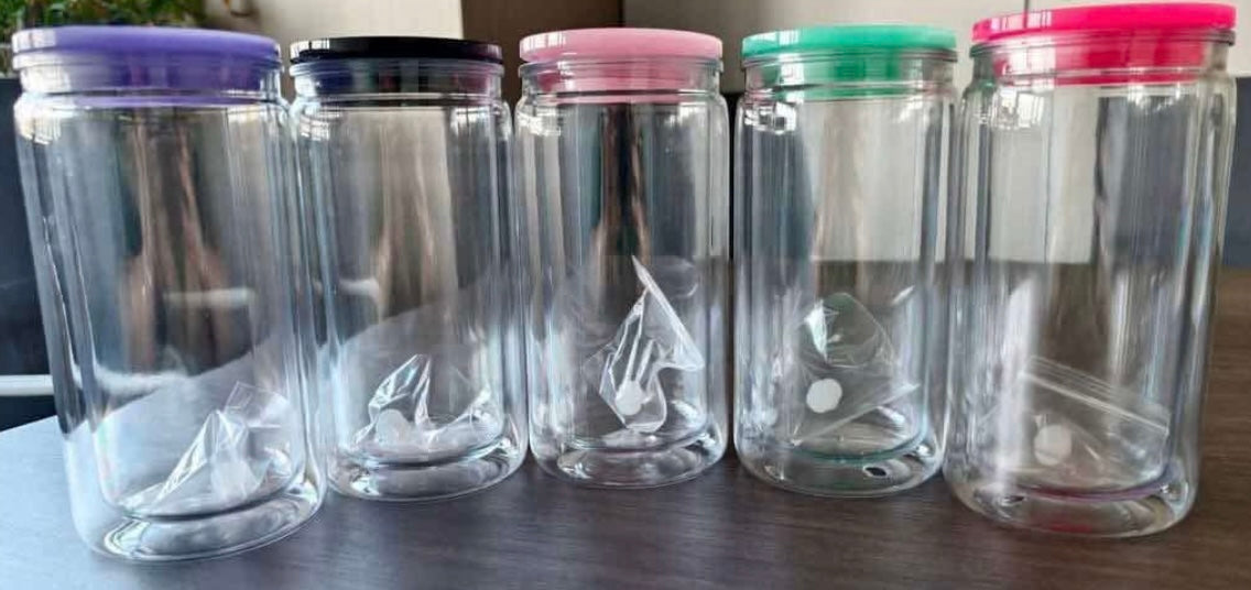 Acrylic 16 oz Snowglobe W/Colored Lid